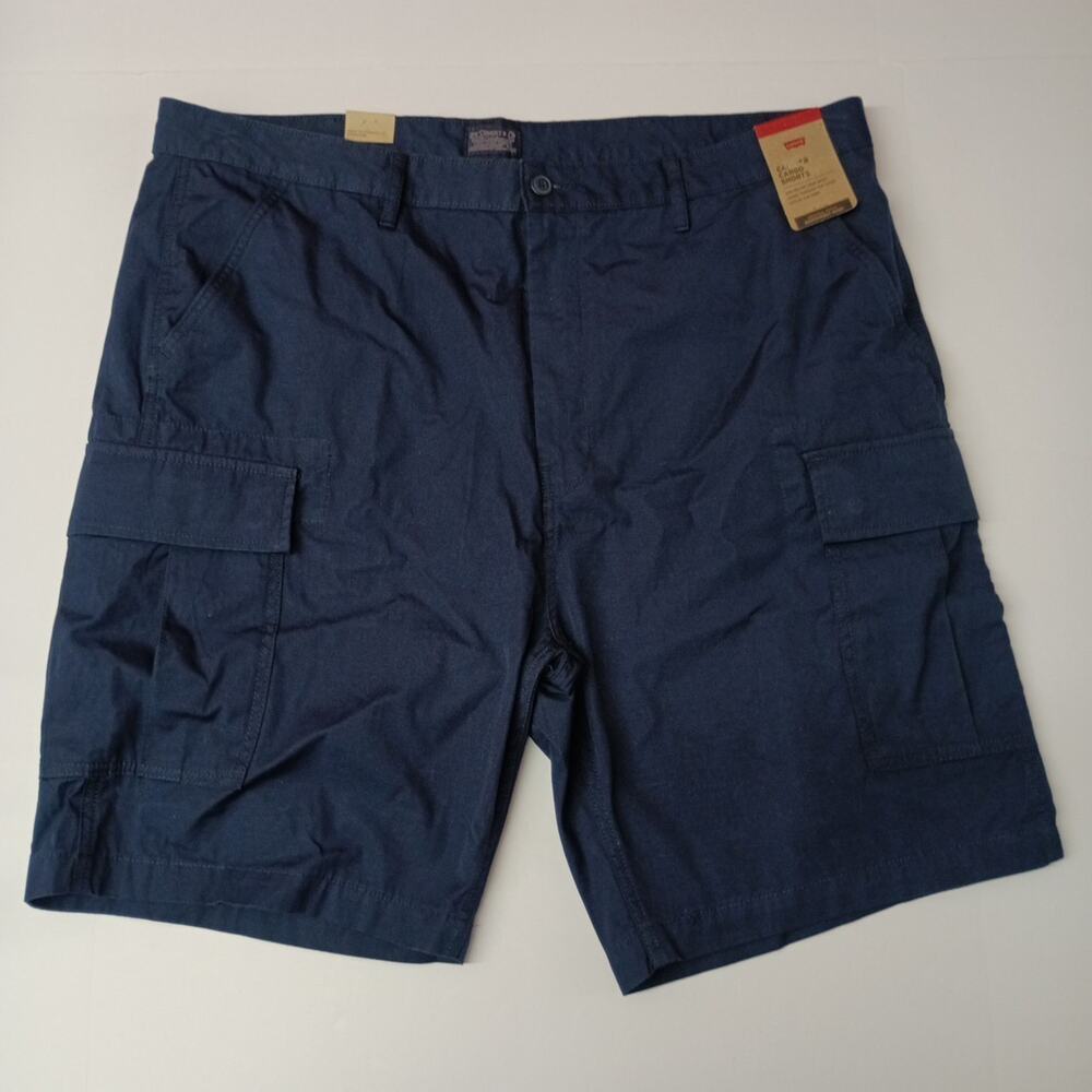 Levi's Carrier Cargo Shorts Men's Size 42 Navy Blue Rip Stop